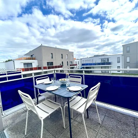 Le Croix De Vie * Saint Gilles Croix de vie